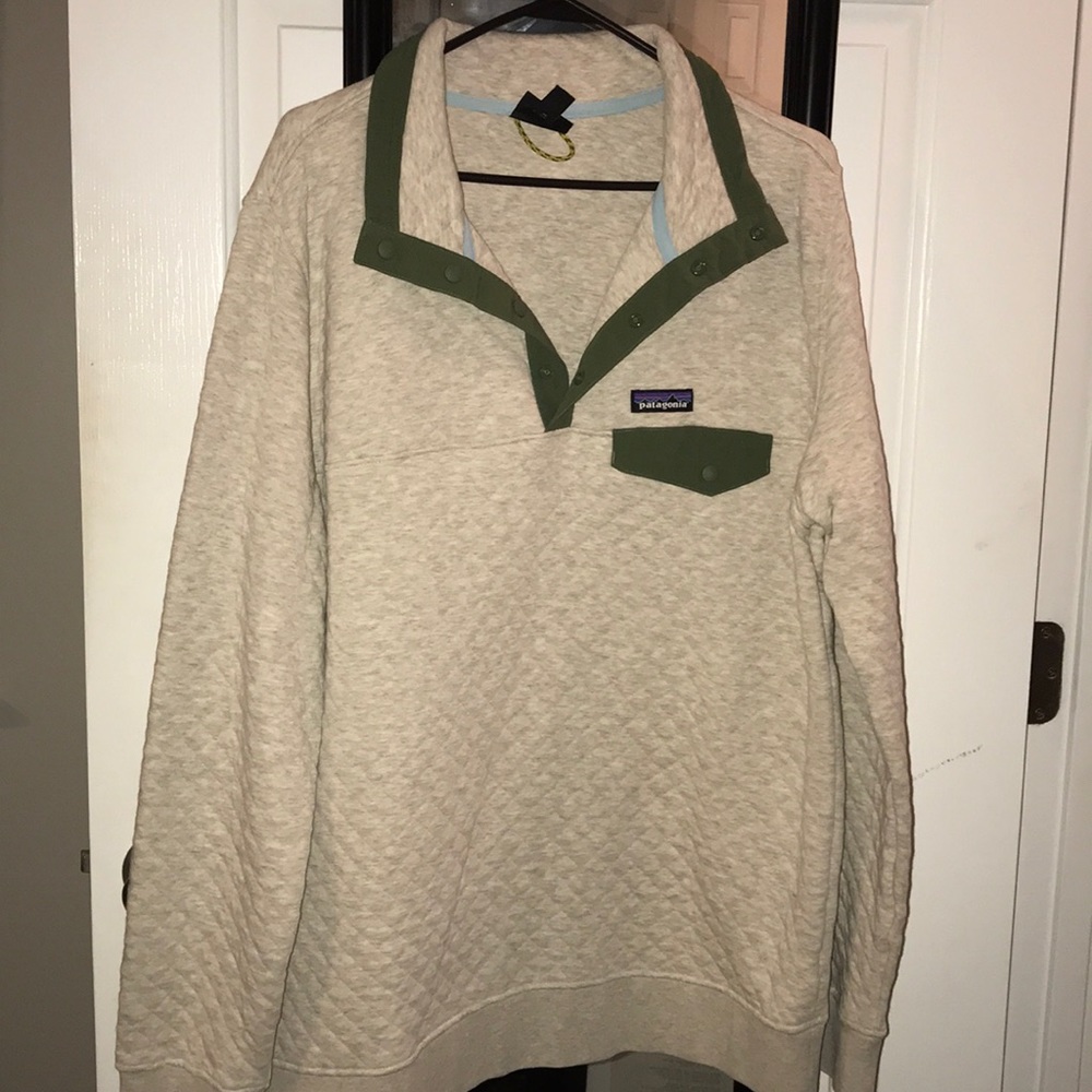 Women’s Patagonia snap tee